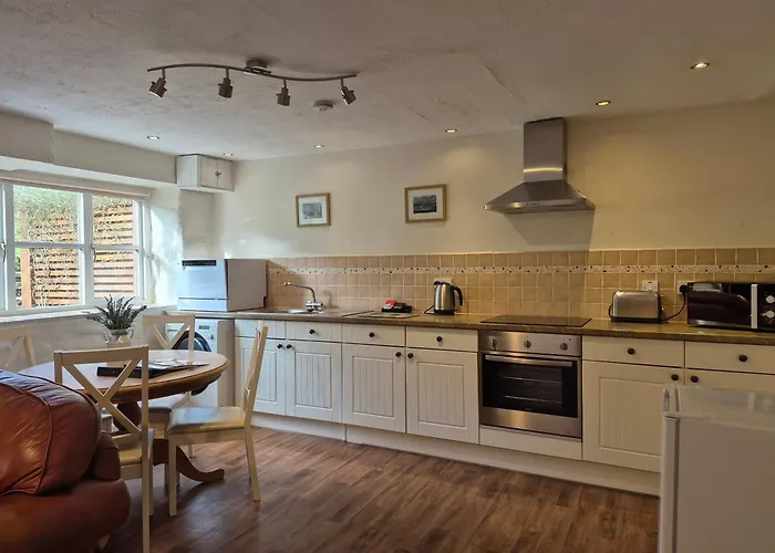 Underhill Holiday Cottage